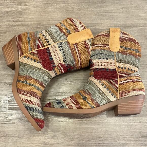 Wonderly Buckley women’s low boho southwest print Cowboy boots size 6 - Picture 11 of 12